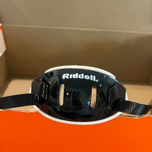 Riddell Football Chinstrap Hard Cup Chin Strap 2 Vent Size Medium NEW R45842201